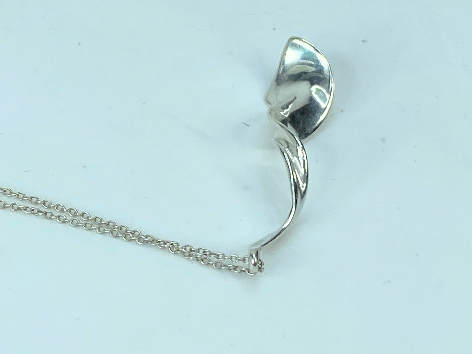 Tiffany & Co Silver 925 Gehry Orchid Necklace 1.75" Pendant necklace 16" JR582