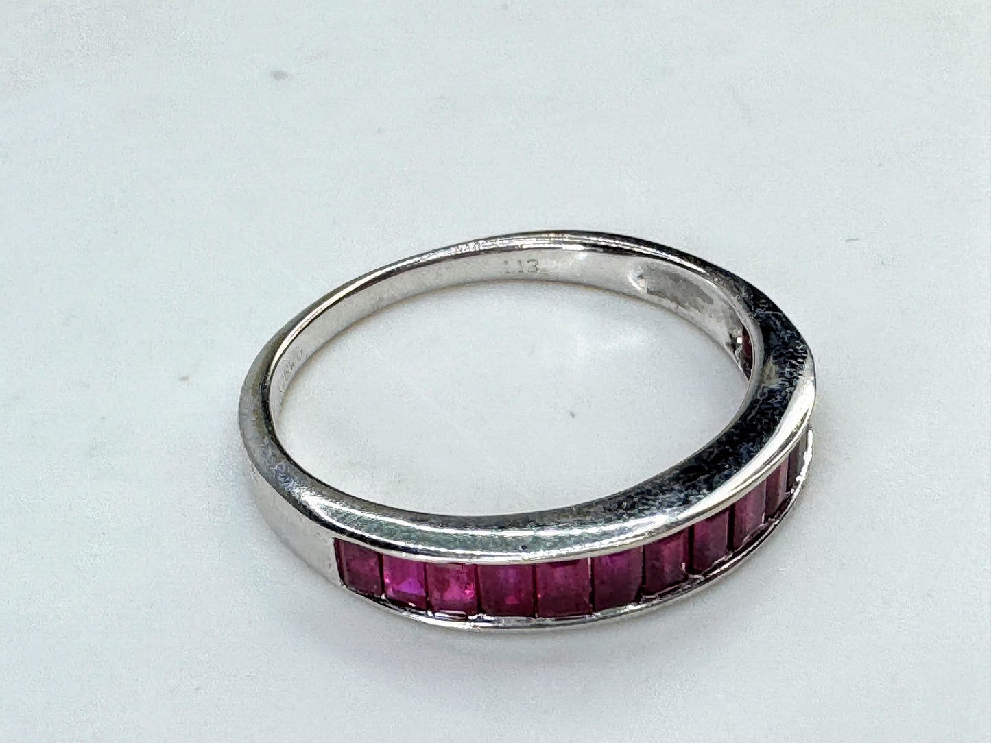 18K White Gold 1.15ctw Ruby Baguette Channel Band Ring 4.2g s8.5 JR1857