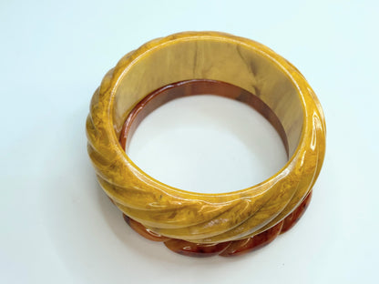 Bakelite Mississippi Swamp Butterscotch and Brown Marble bangles 82.5g