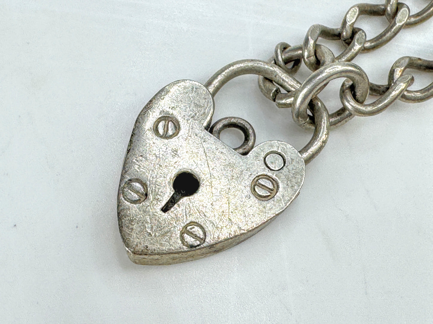 British Sterling Silver Curb Link Bracelet with Heart Padlock Clasp 7.5" JR1863