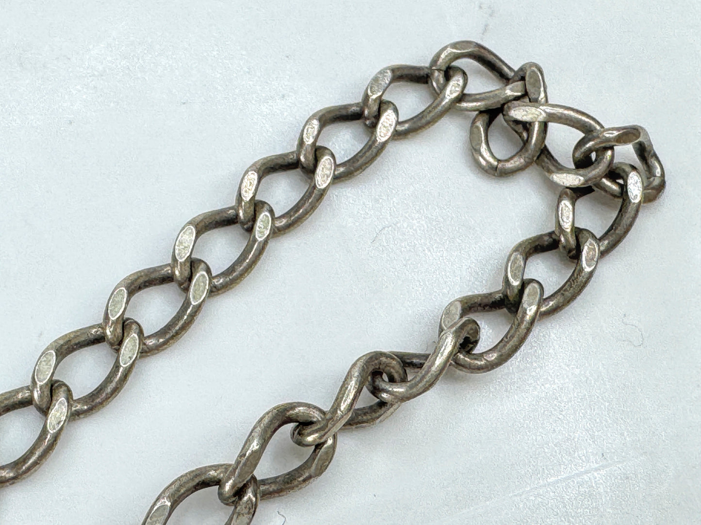 British Sterling Silver Curb Link Bracelet with Heart Padlock Clasp 7.5" JR1863