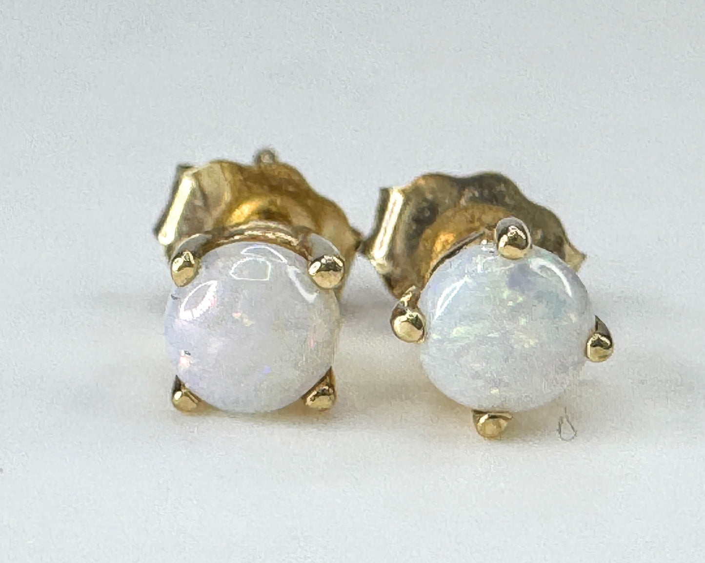 14K Gold Natural Opal Stud Earrings 4.5mm Round Solitaire Posts JR1867