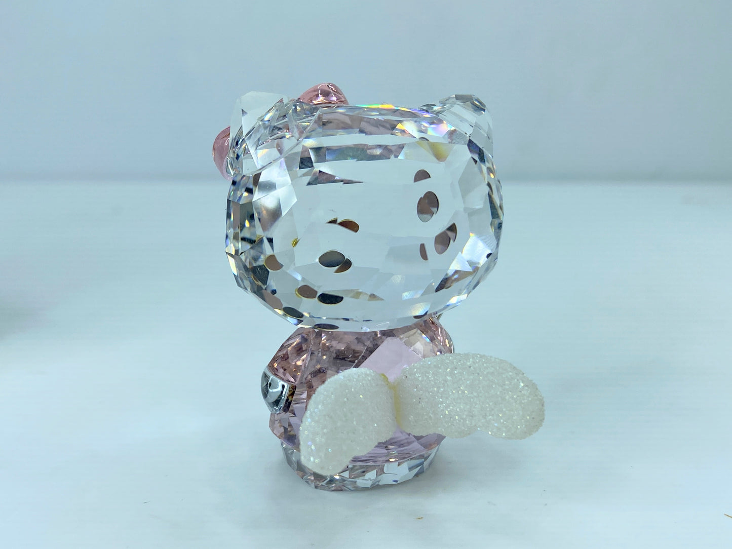 Swarovski Crystal Hello Kitty Limit Edition mint in box #1181890 S78