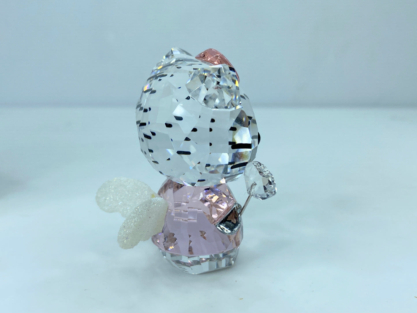 Swarovski Crystal Hello Kitty Limit Edition mint in box #1181890 S78