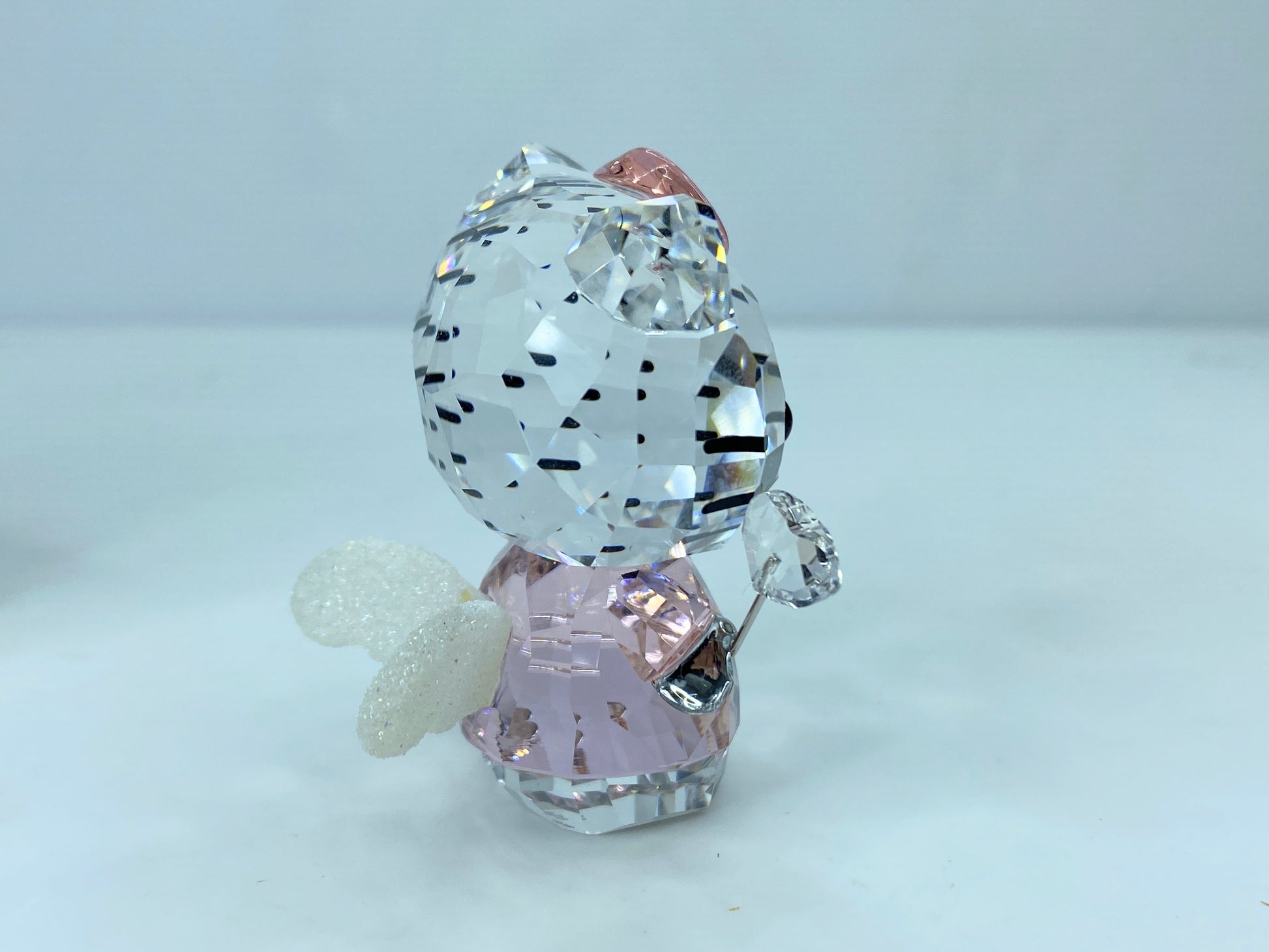 Swarovski Crystal Hello Kitty Limit Edition mint in box #1181890 S78