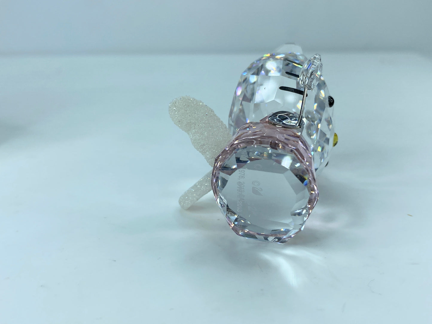 Swarovski Crystal Hello Kitty Limit Edition mint in box #1181890 S78