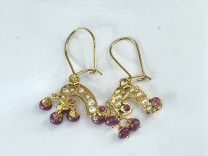 Vintage 14K Gold Ruby & Seed Pearl Dangle Earrings Fringe Drop Earrings JR1870