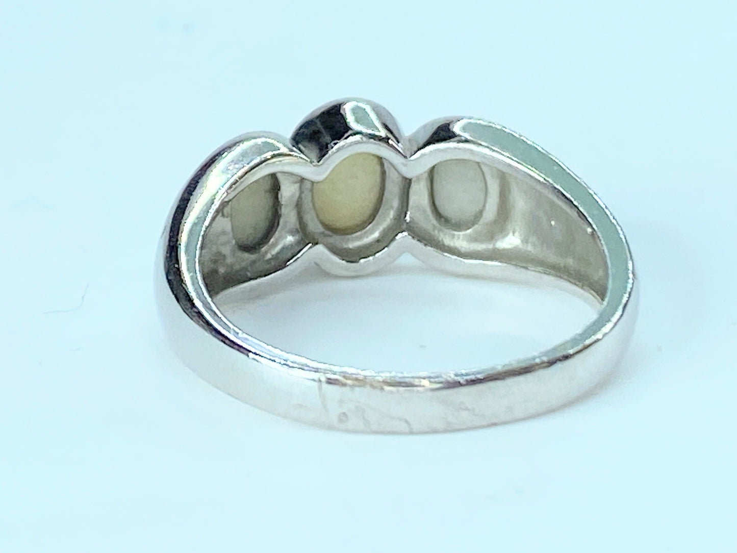 Sterling Silver Trio oval Moonstone ring s8 4.0g