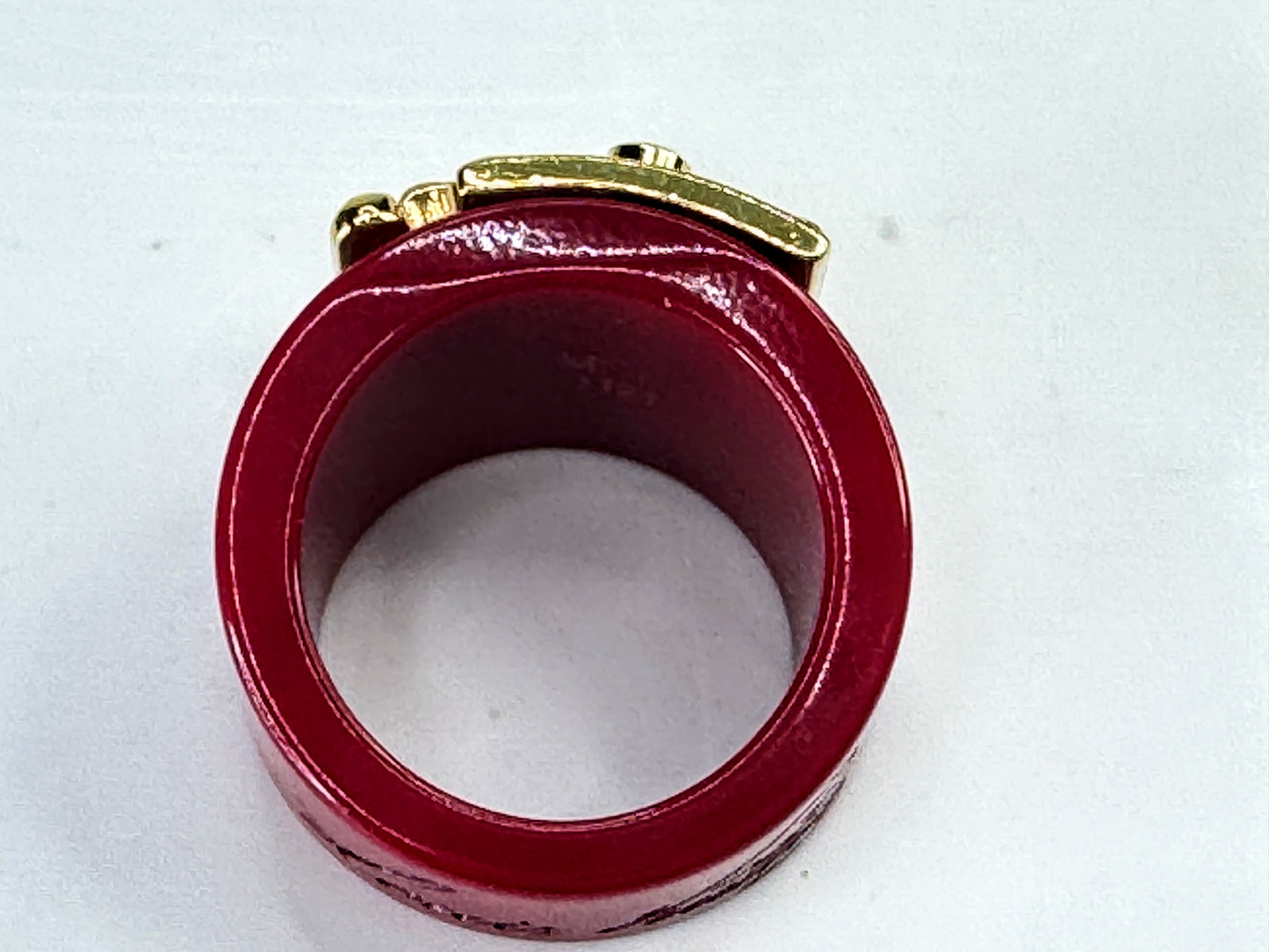 Vintage Louis Vuitton Lock Me red resin ring size 6 gold tone w/ pouch GS843