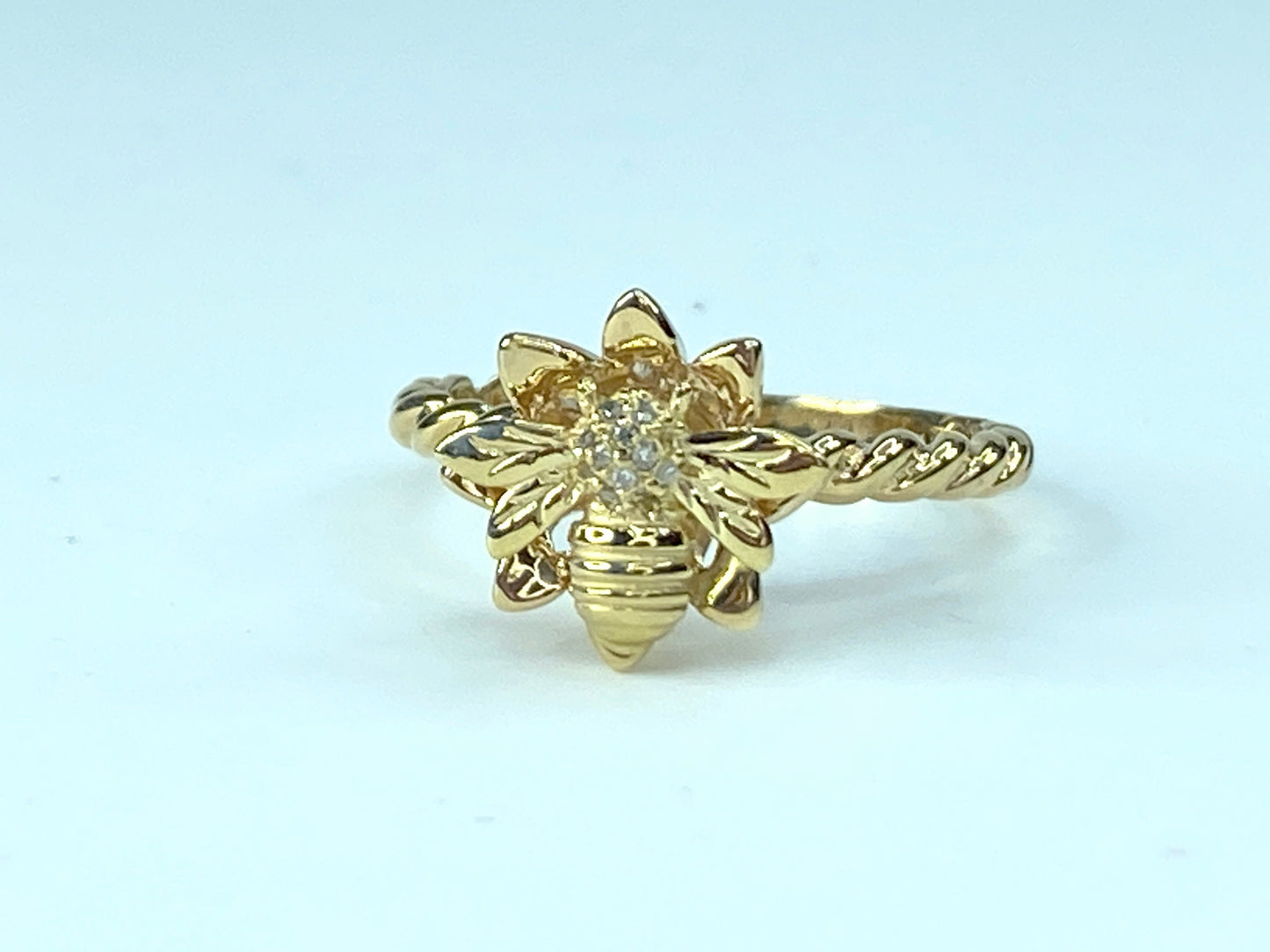 Custom made BumbleBee on Flower Diamond Spiral shank in 14 Karat ring