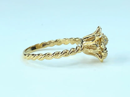 Custom made BumbleBee on Flower Diamond Spiral shank in 14 Karat ring