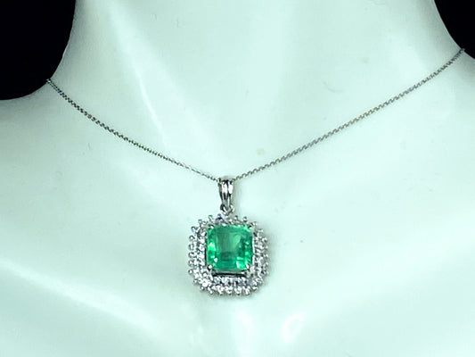 Appraised $3,995 Platinum 2.18ct Emerald 0.36ct G/Si Diamond necklace