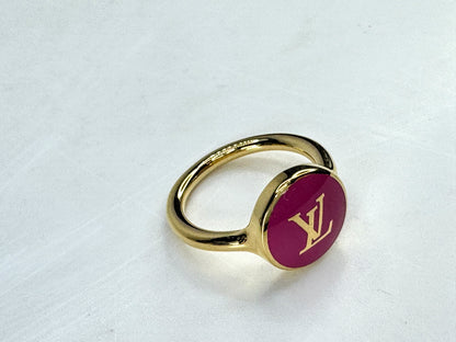 Louis Vuitton LV Confetti fuchsia enamel ring size 5.5 with original pouch GS845
