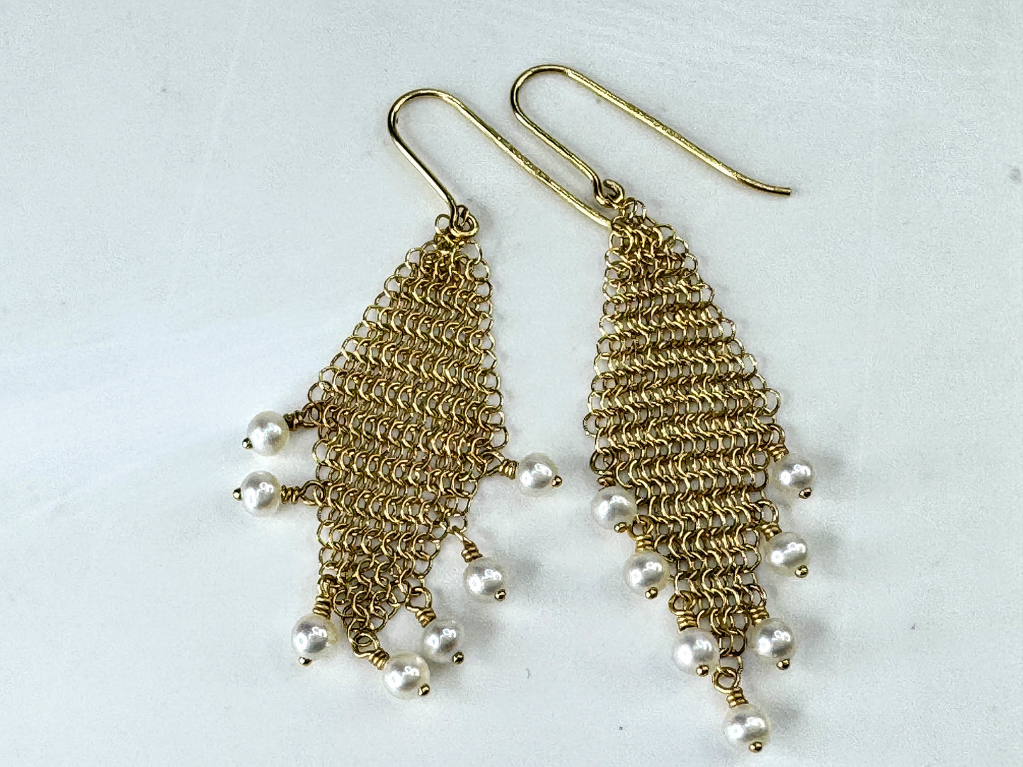 Vintage Tiffany Elsa Peretti mesh fringe pearl earrings 18K gold  1 7/8" JR1874