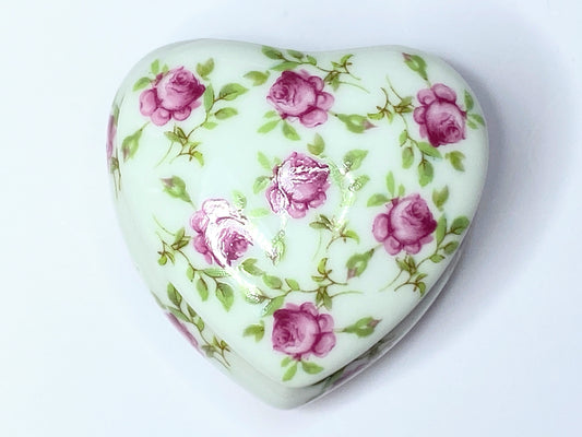 Heart Shaped Limoges porcelain Trinket Box A106