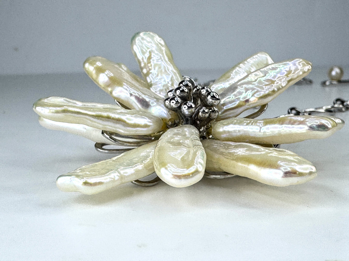 Iridesse by Tiffany & Co Biwa Pearl Flower Sterling Silver Necklace 33.7g JR1875