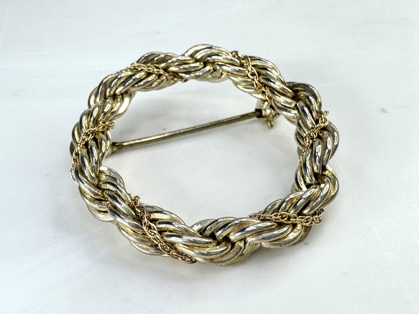 Vintage Tiffany & Co. 18K Gold Sterling Silver Twist Rope Wreath Brooch JR1878