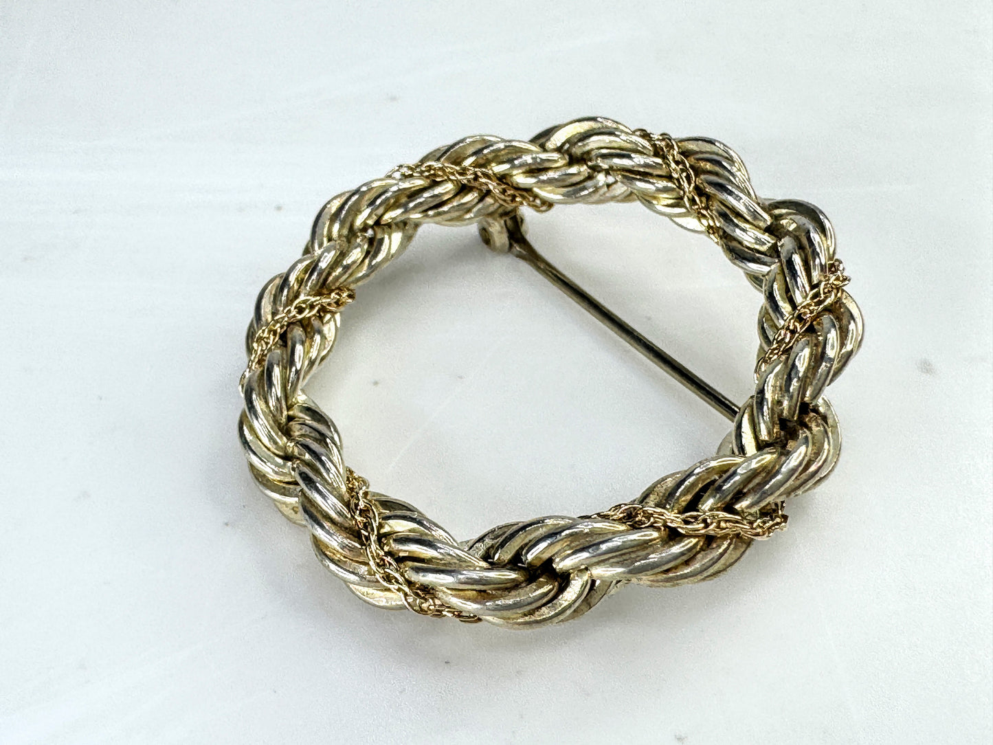 Vintage Tiffany & Co. 18K Gold Sterling Silver Twist Rope Wreath Brooch JR1878