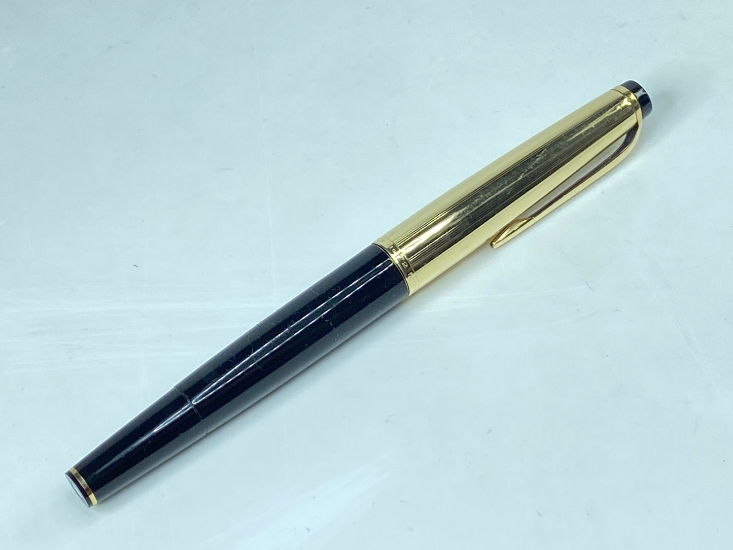 Montblanc Meisterstück No.72 Rolled Gold Fountain Pen Piston Filler SS152