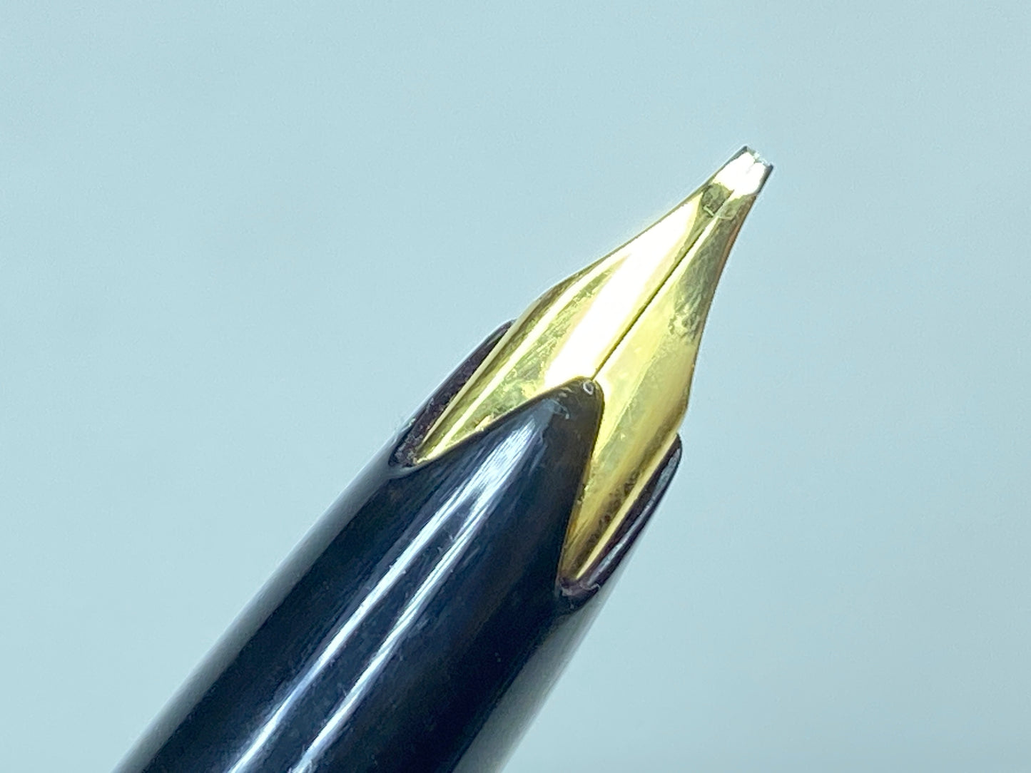 Montblanc Meisterstück No.72 Rolled Gold Fountain Pen Piston Filler SS152