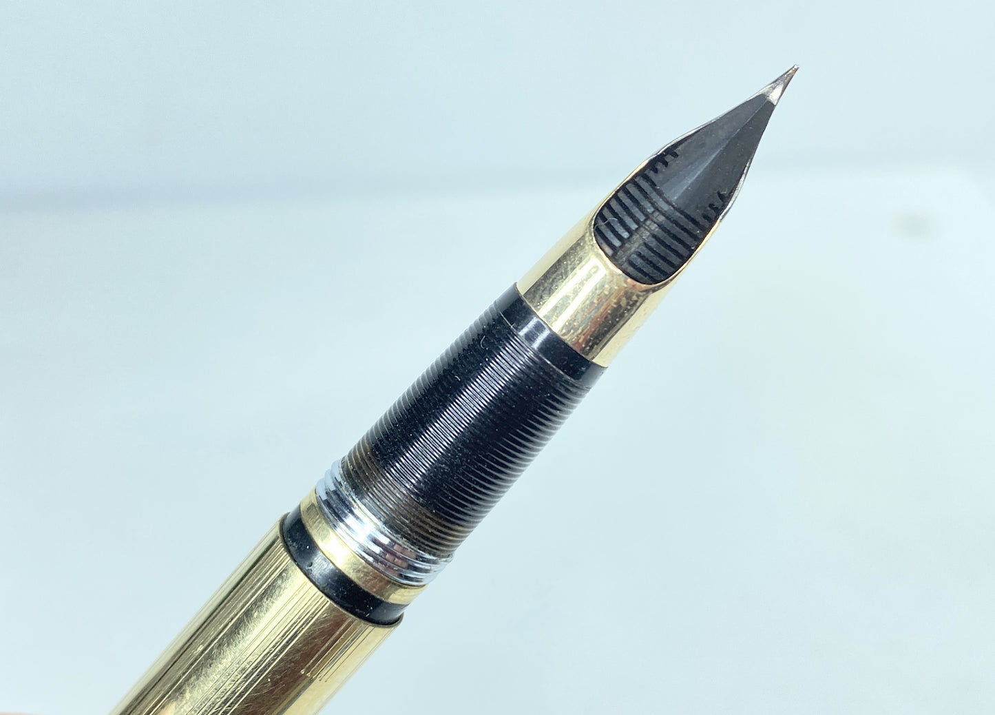 Sheaffer Snorkel Triumph Gold-Filled Fountain Pen 14K Nib Vintage SS154