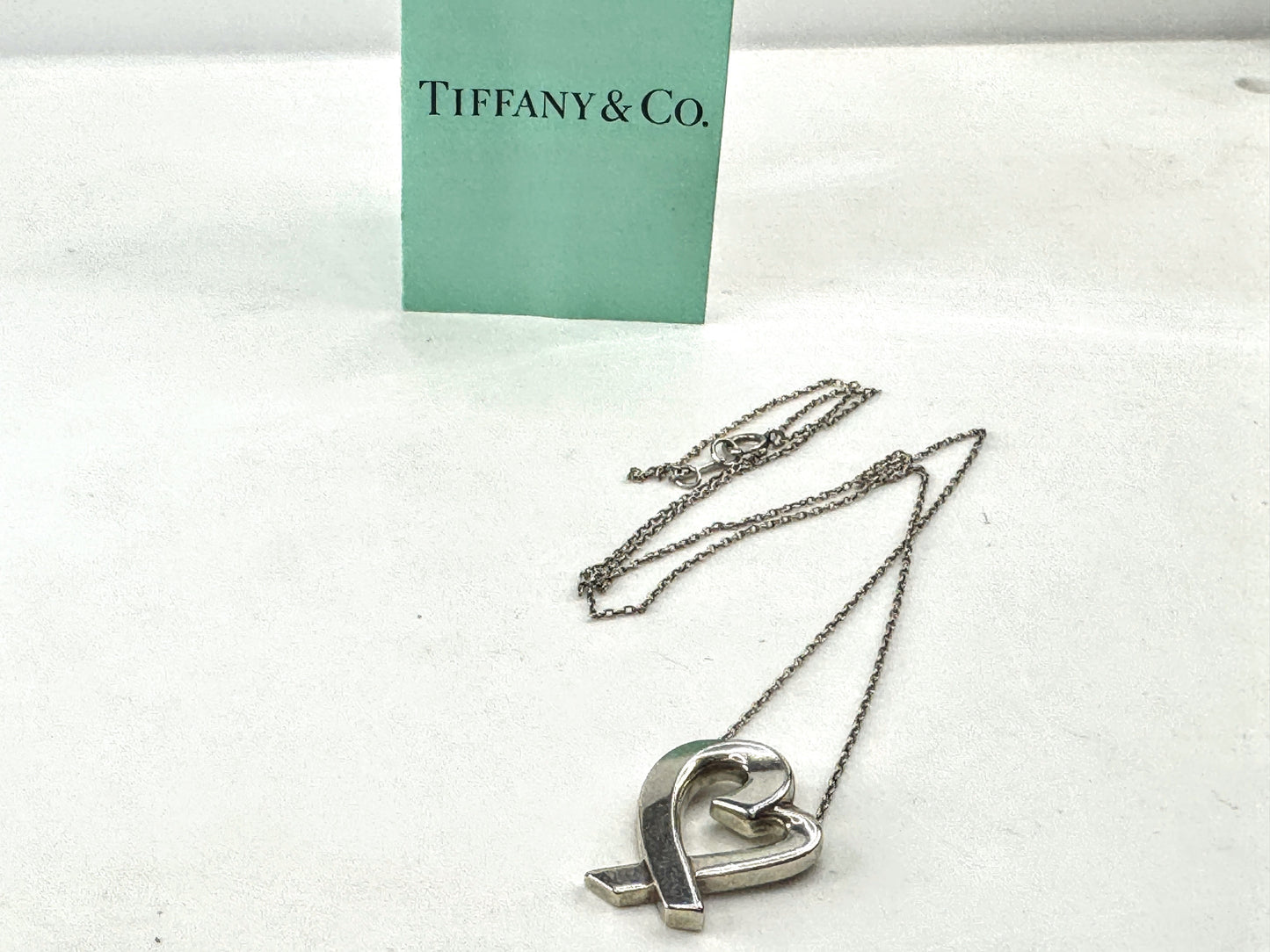 Vintage Tiffany & Co. Paloma Picasso 1 1/16" Loving Heart Necklace 20" JR1884