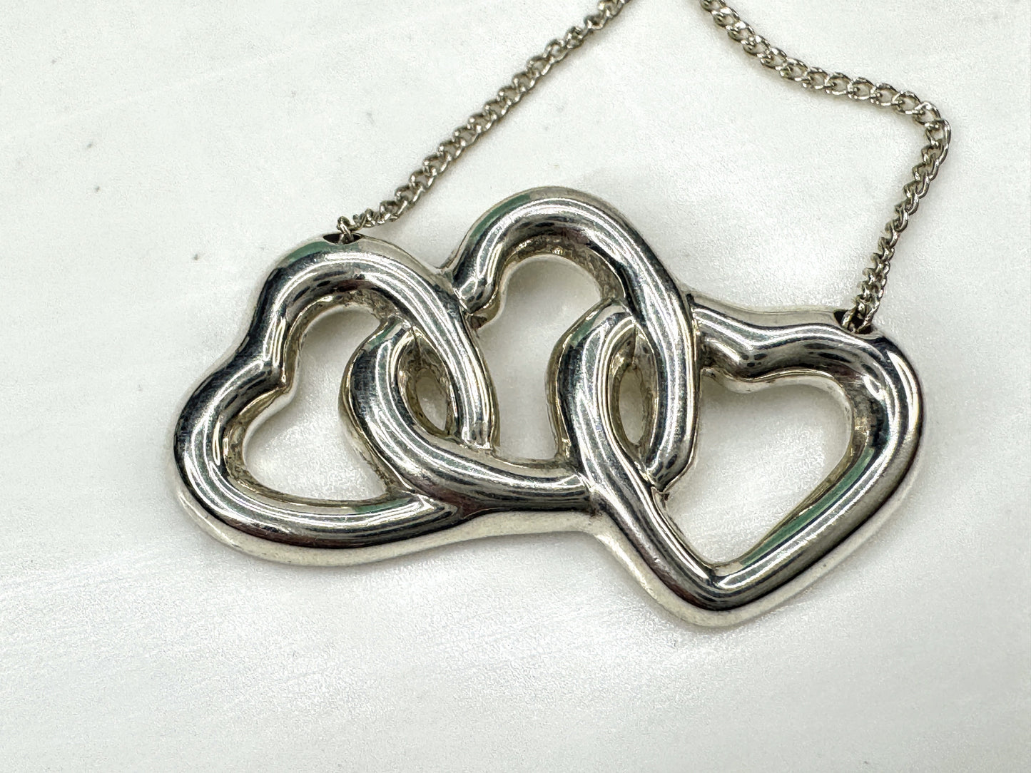 Vintage Tiffany & Co. Elsa Peretti Triple Open Heart Necklace 16.8" JR1887