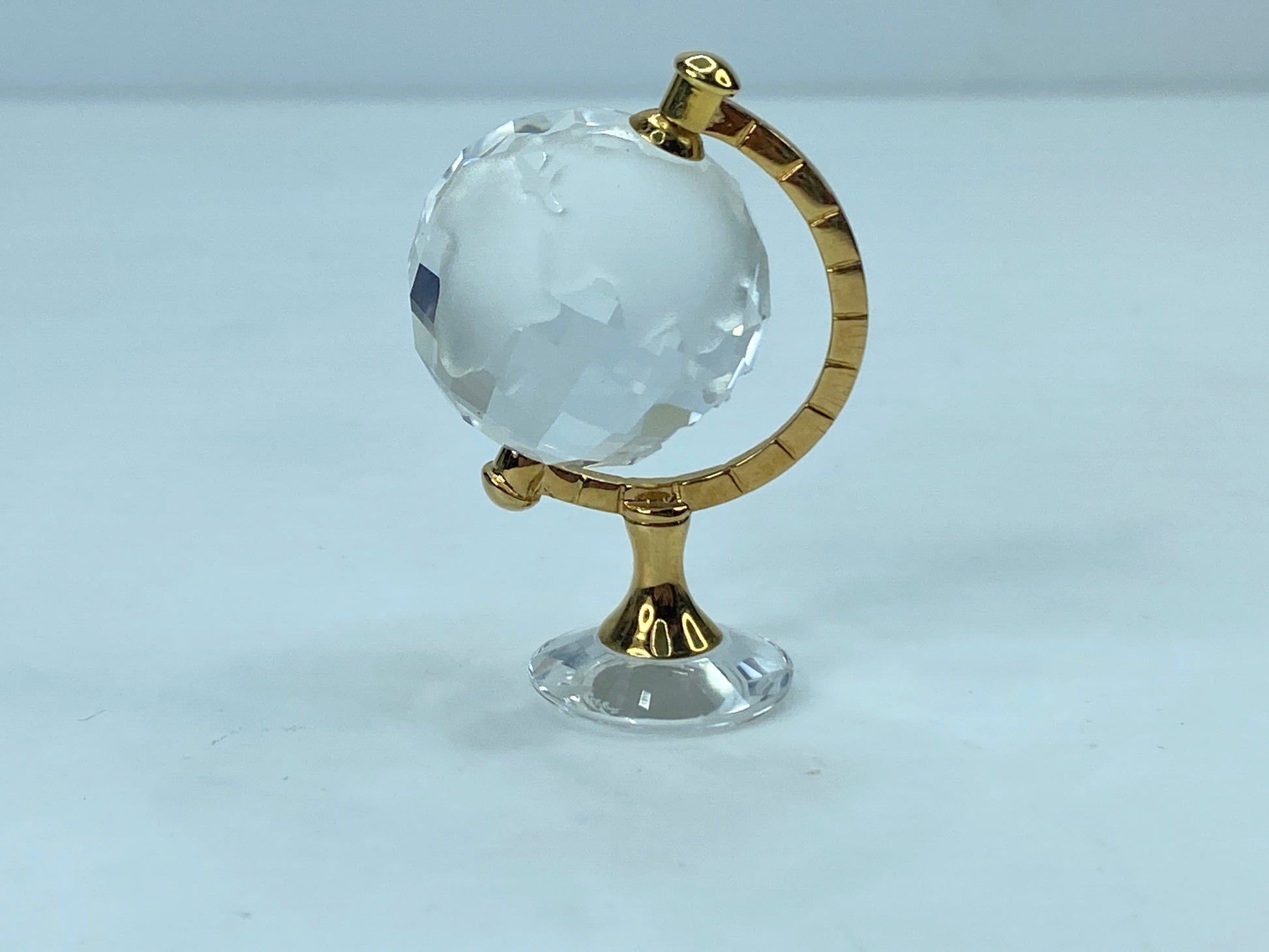 Retired Swarovski Crystal Mini Globe with Etched Continents Mint COA S106
