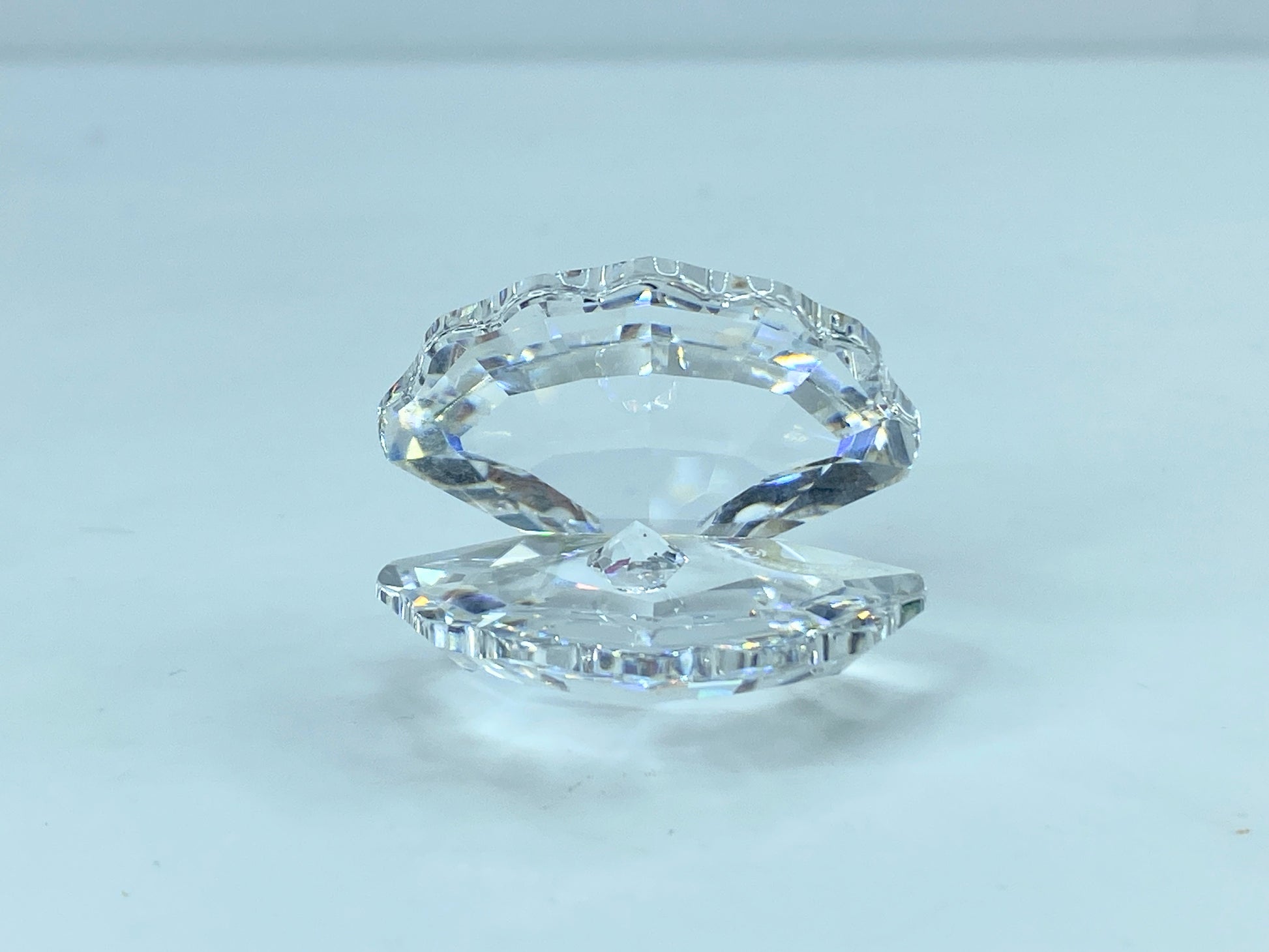 Swarovski Classics Miniature Crystal Oyster Shell & Pearl Austrian COA S107