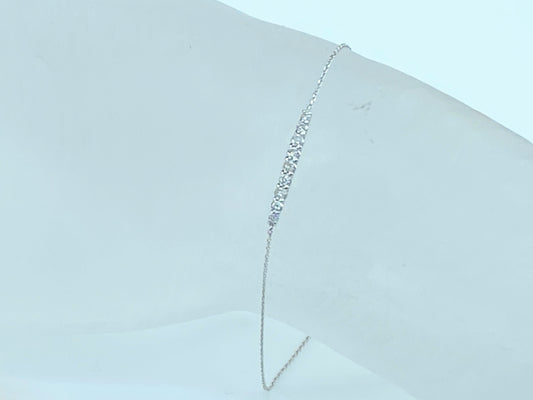 Platinum 0.2ct round brilliant diamond bar bracelet