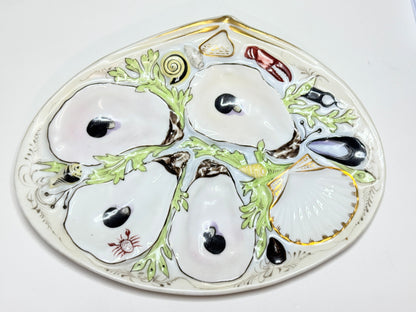 Antique UPW Oyster Plate with Soft Green Seaweed & Gilt Details c1800 A712