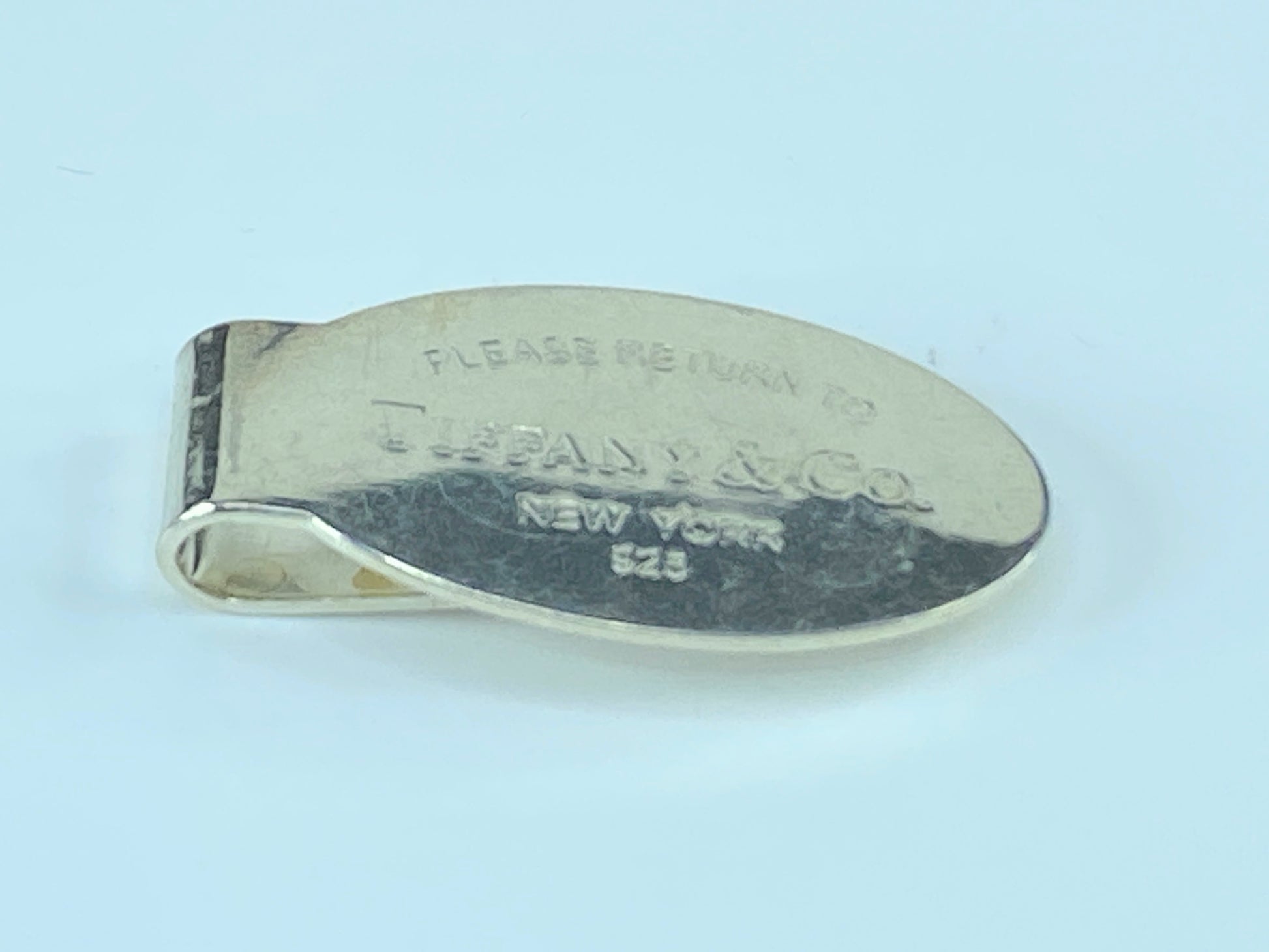 Tiffany & Co. oval Money clip engraved 17.9gm