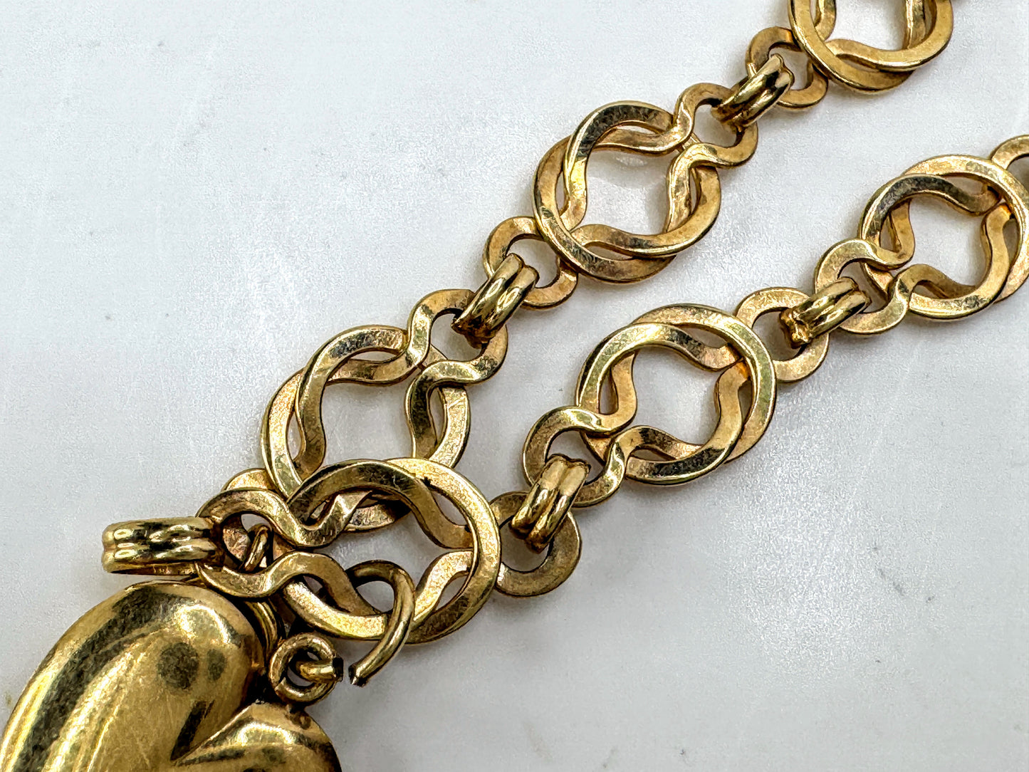 Vintage 14k gold unique interlocking link heart charm bracelet rare 6.6in JR1898