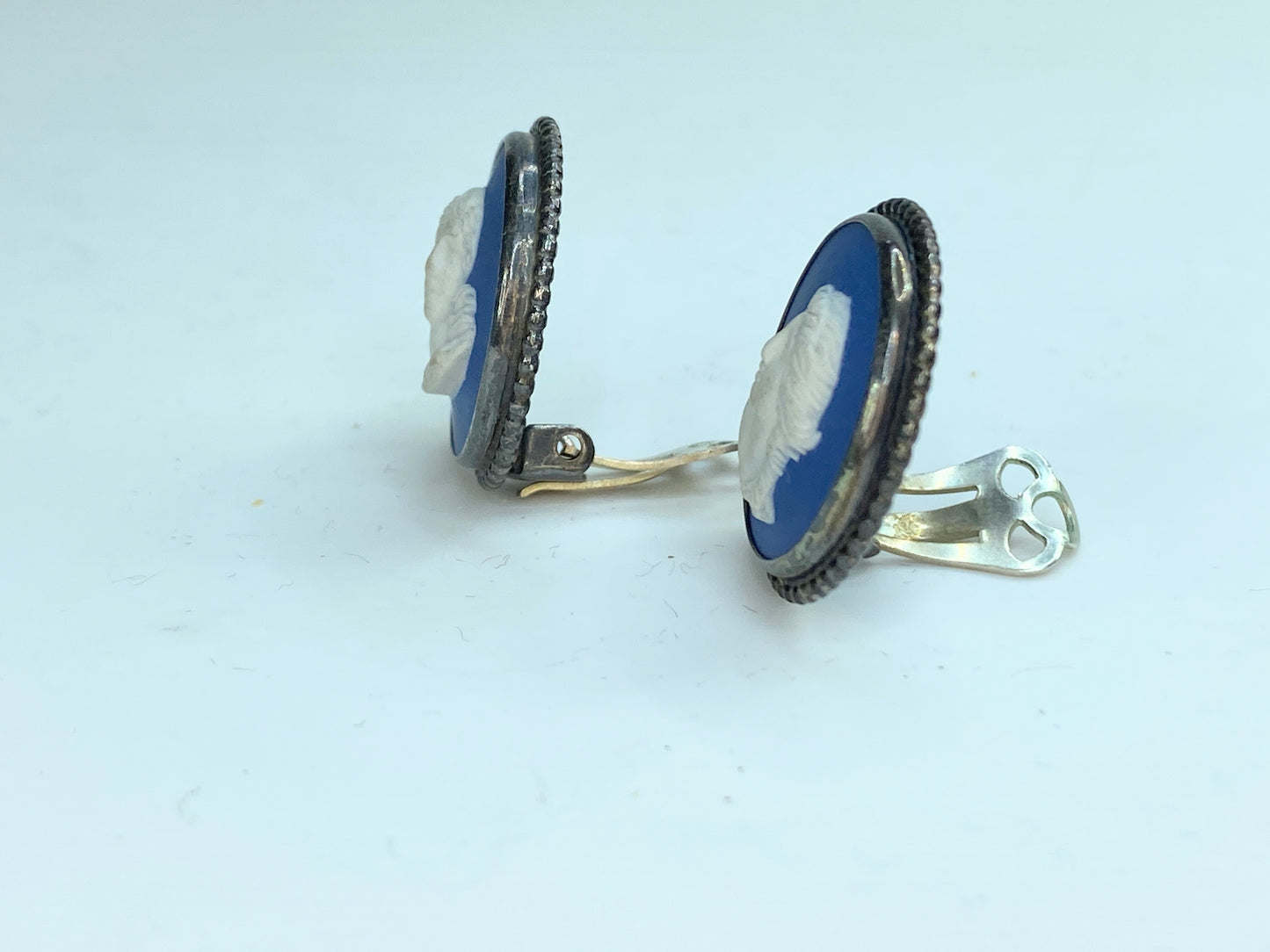 Classic 1970s Sterling Silver 925 Blue Wedgwood Jasperware Clip Earrings G267