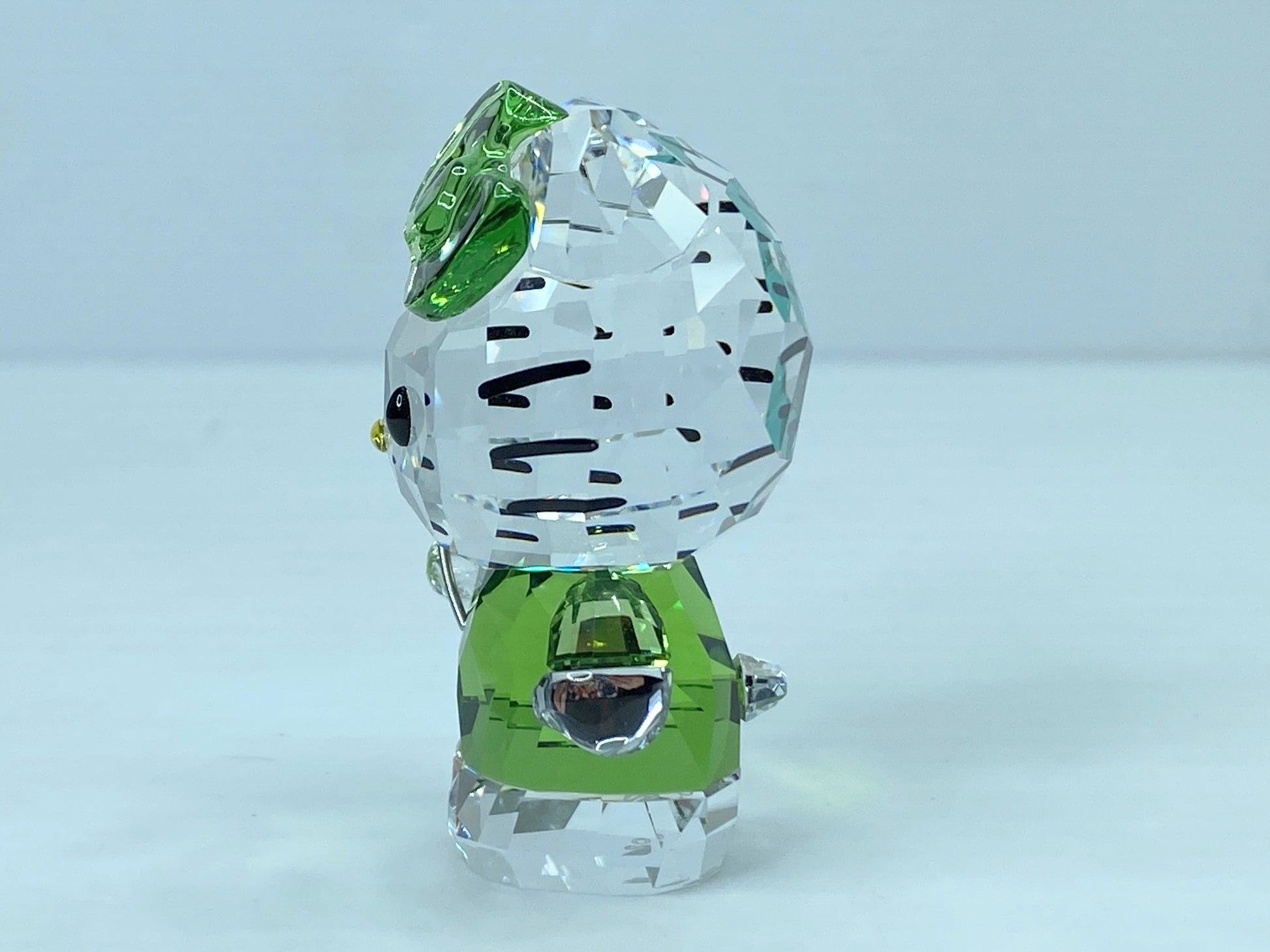 Swarovski Hello Kitty Lucky Charm Clover Crystal in box new COA Mirror S118