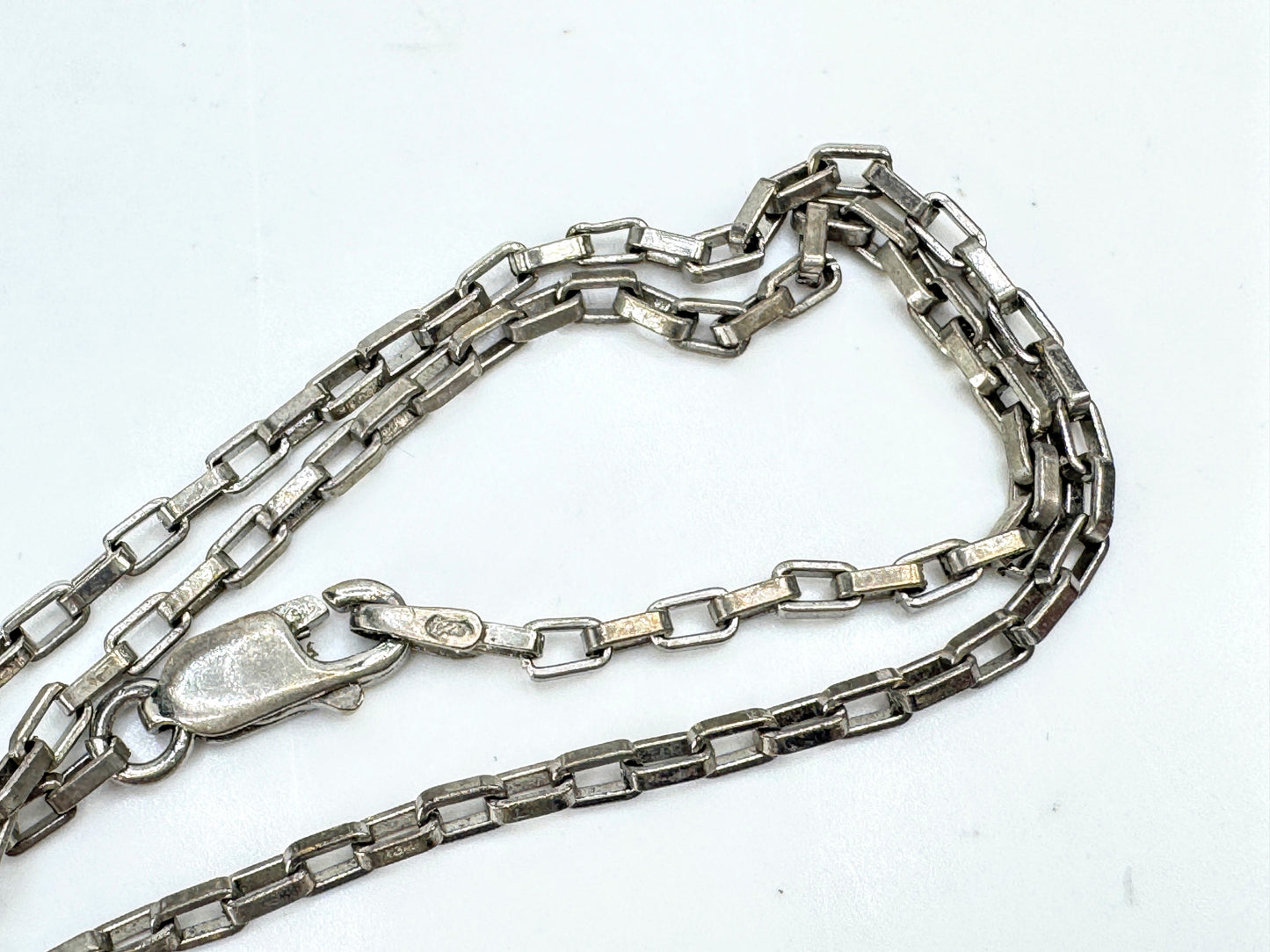 Vintage Gucci sterling silver geometric G pendant chain necklace 17.5in JR1900
