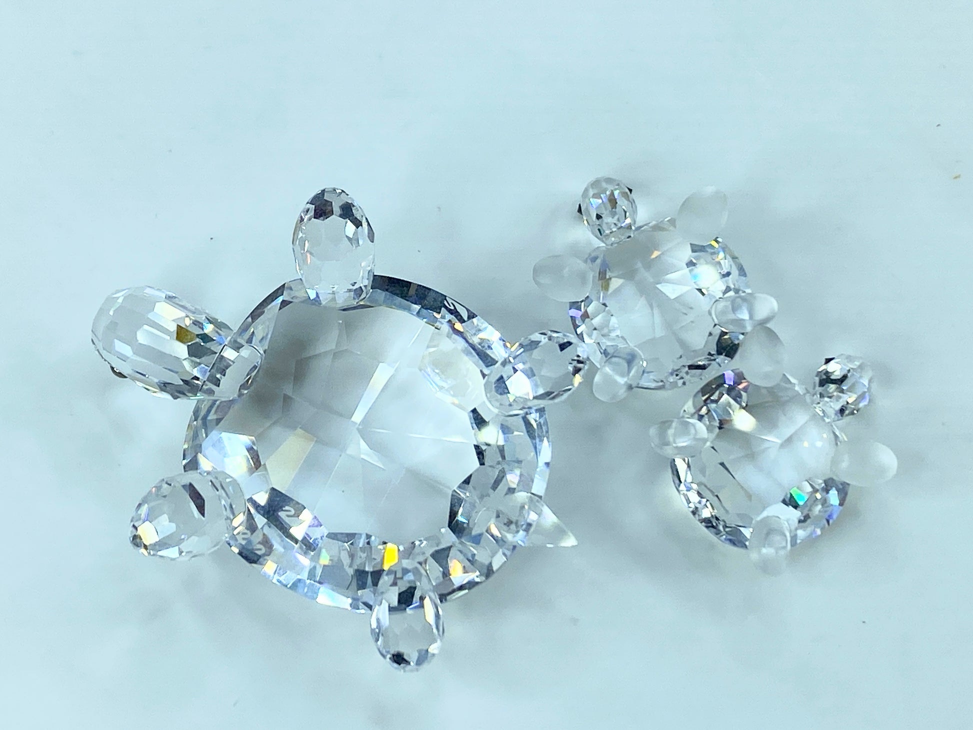 Swarovski Crystal Mom & baby Turtles (3) figurines COA Mirror S120