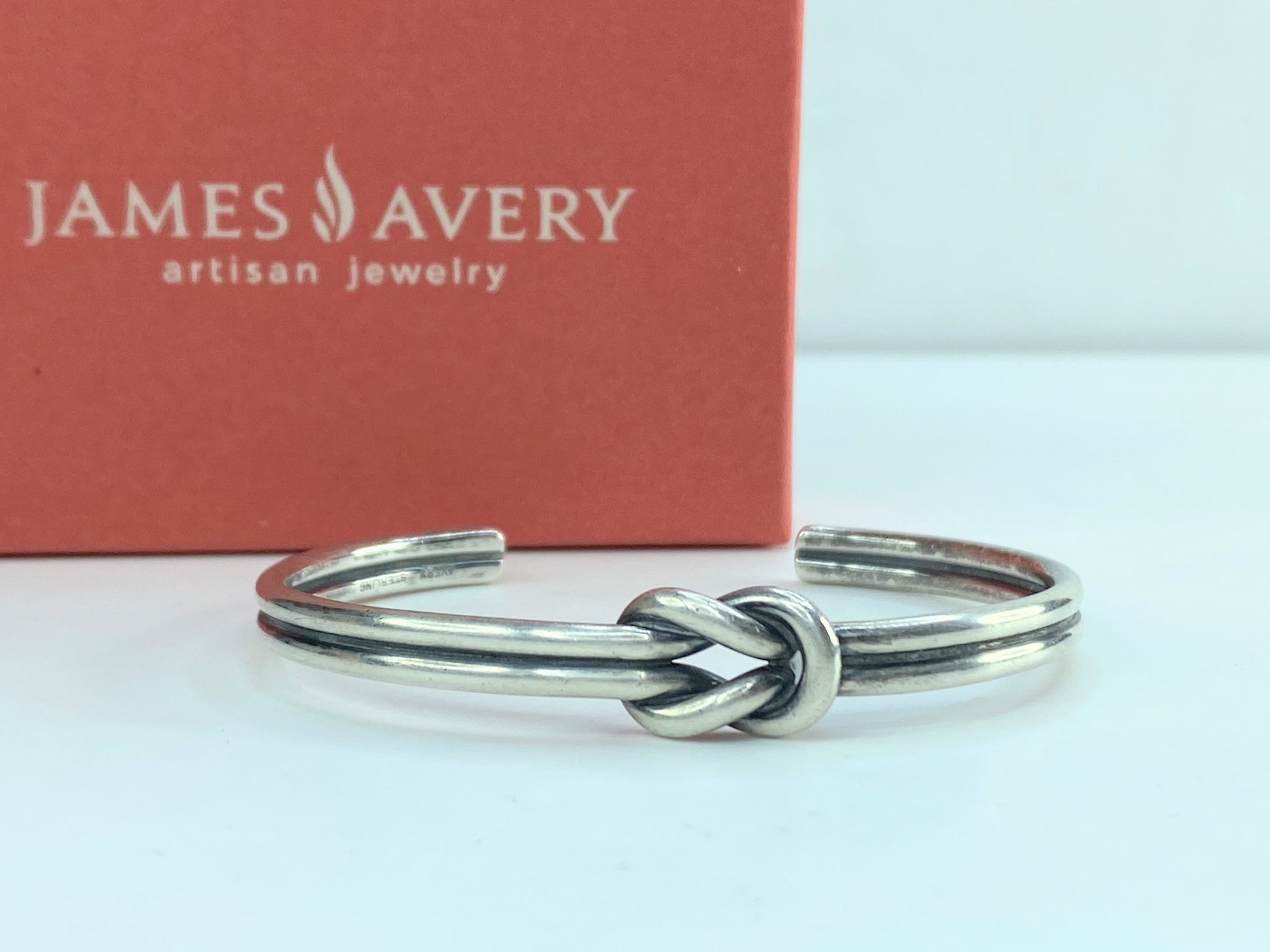 James Avery Sterling Silver Love Knot Cuff Bracelet Retired w/box 6.5" JR583