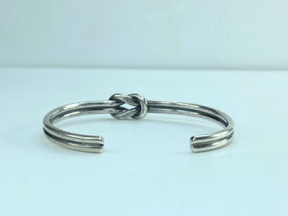 James Avery Sterling Silver Love Knot Cuff Bracelet Retired w/box 6.5" JR583