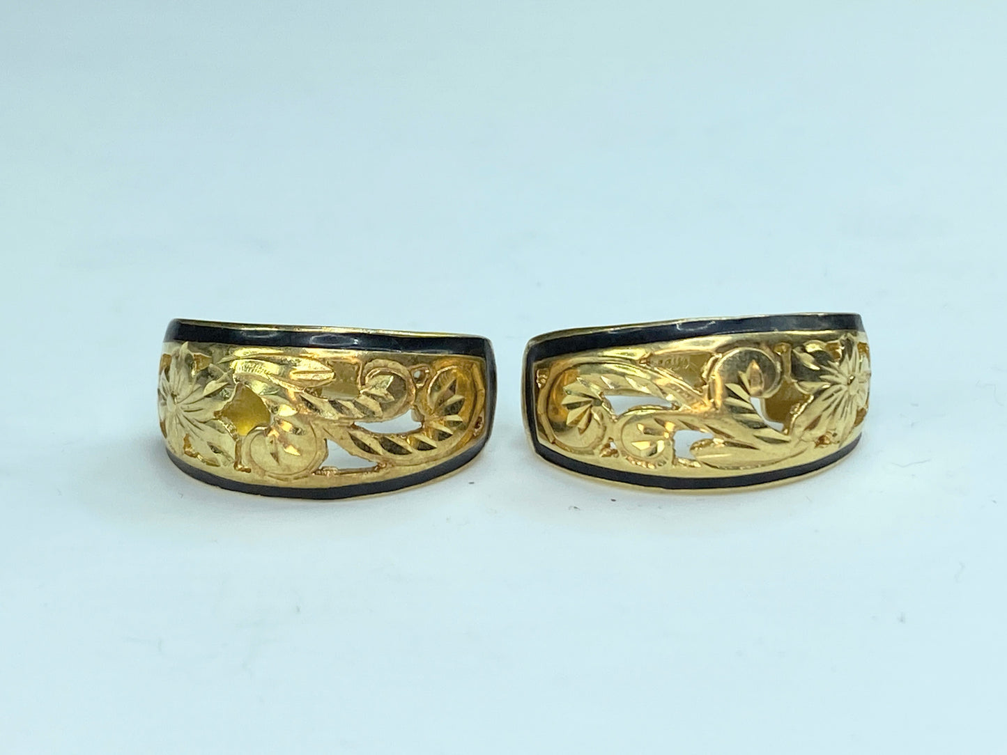 Hawaiian Design Earrings Black Enamel 14K Yellow Gold 7.0g 20.2 x 10.2mm JR82