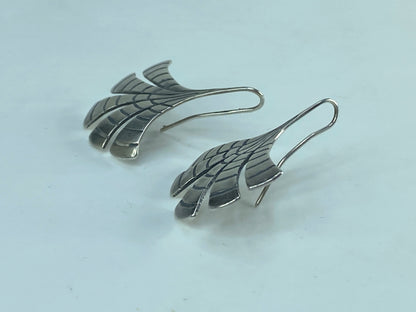 Retired James Avery Sterling Silver Gingko Leaf dangle Earrings 1.5" 6.6g JR586