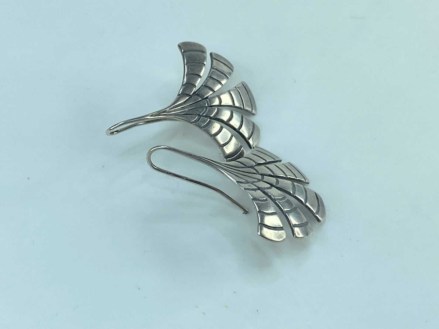 Retired James Avery Sterling Silver Gingko Leaf dangle Earrings 1.5" 6.6g JR586
