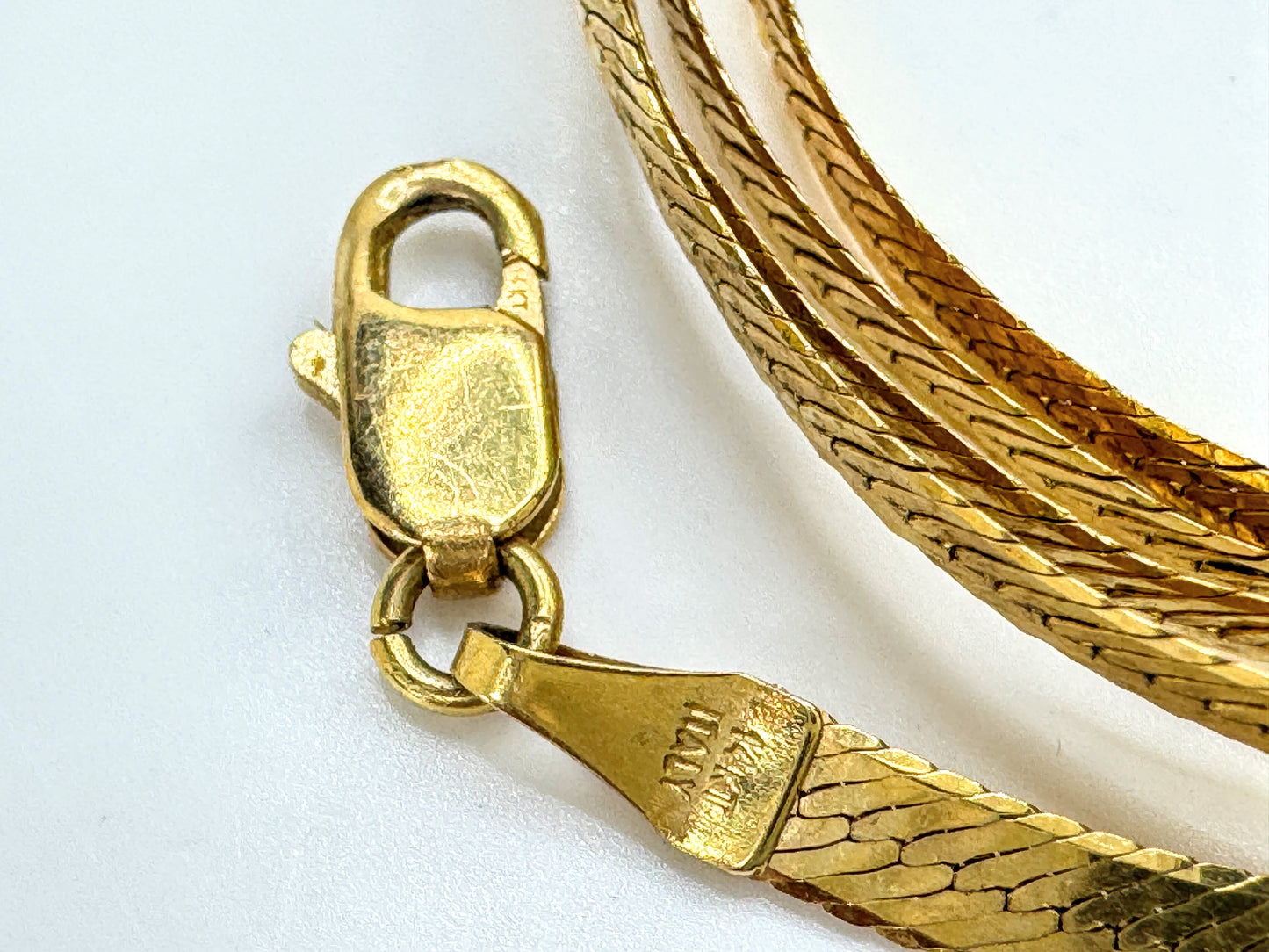 Vintage 14k Italy flat 3.25mm Herringbone Omega link chain necklace 24" JR1905