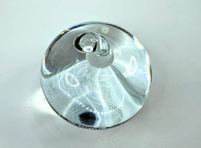 Signed Tiffany & Co. Crystal Apple Paperweight for New York City 1987 A1116