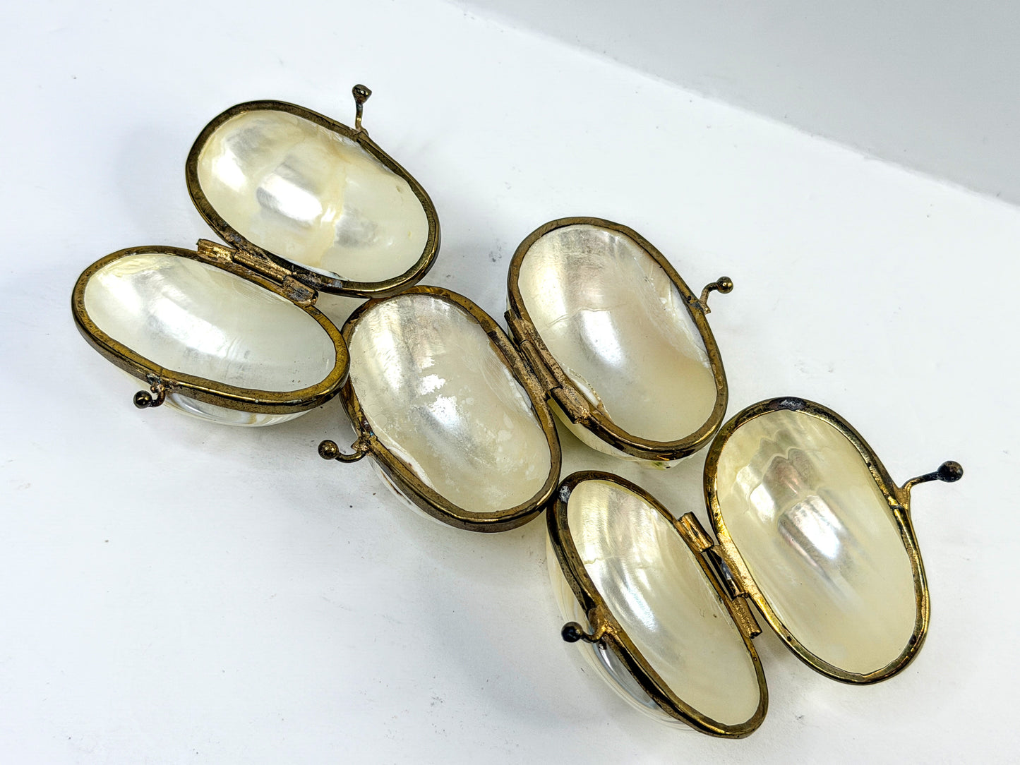 Vintage Handmade Shell and Mother of Pearl Jewelry Ring Boxes A1111