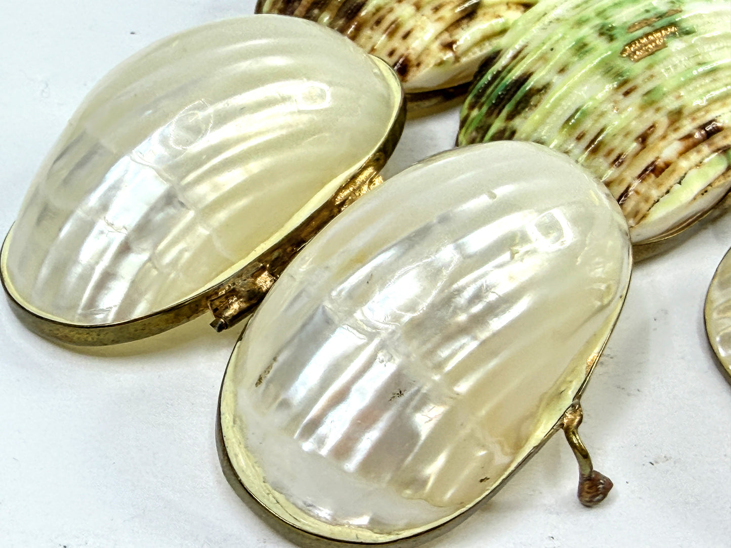 Vintage Handmade Shell and Mother of Pearl Jewelry Ring Boxes A1111