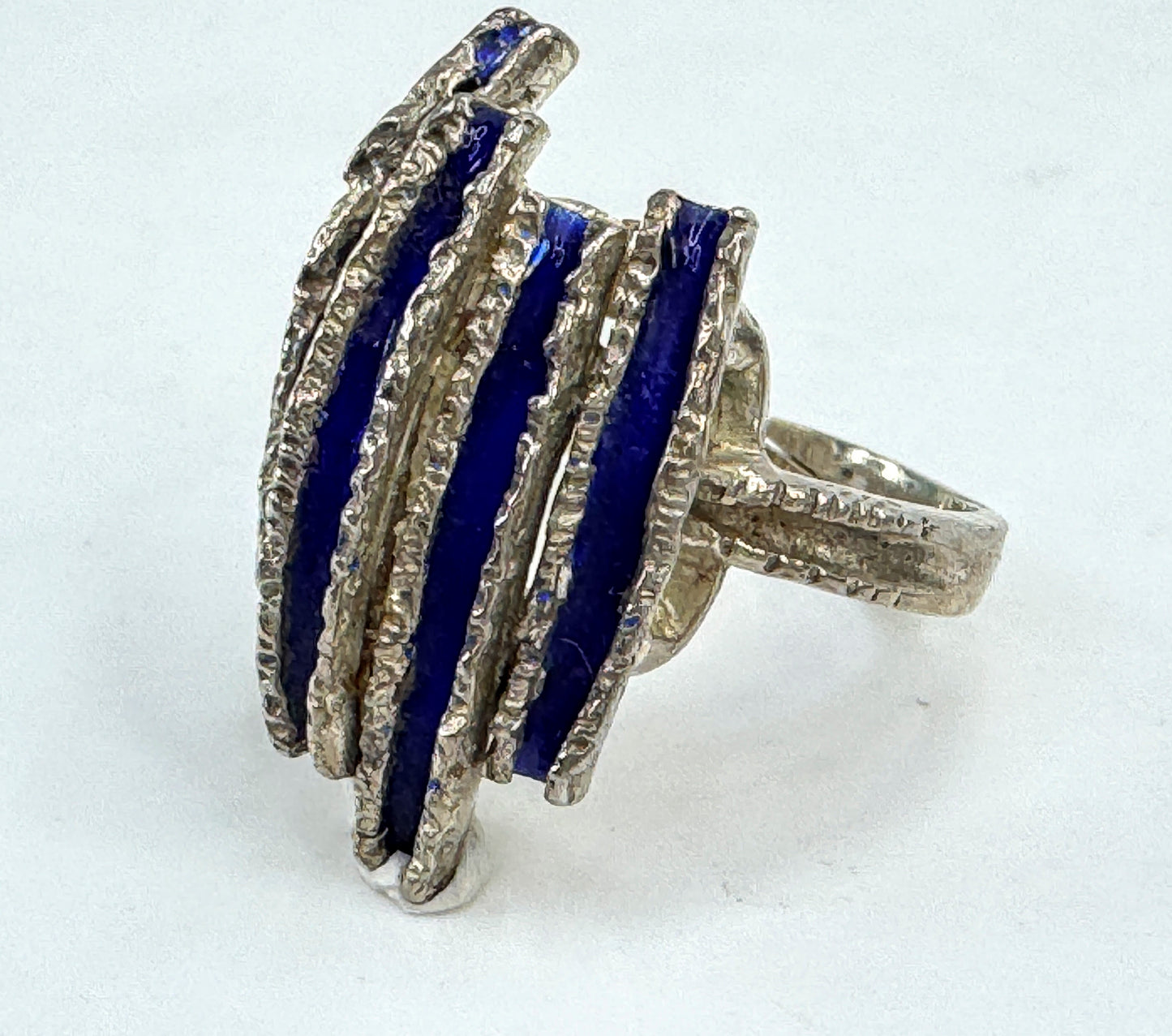 Vintage mid-century blue enamel handmade silver modernist ring size 7, JR1911