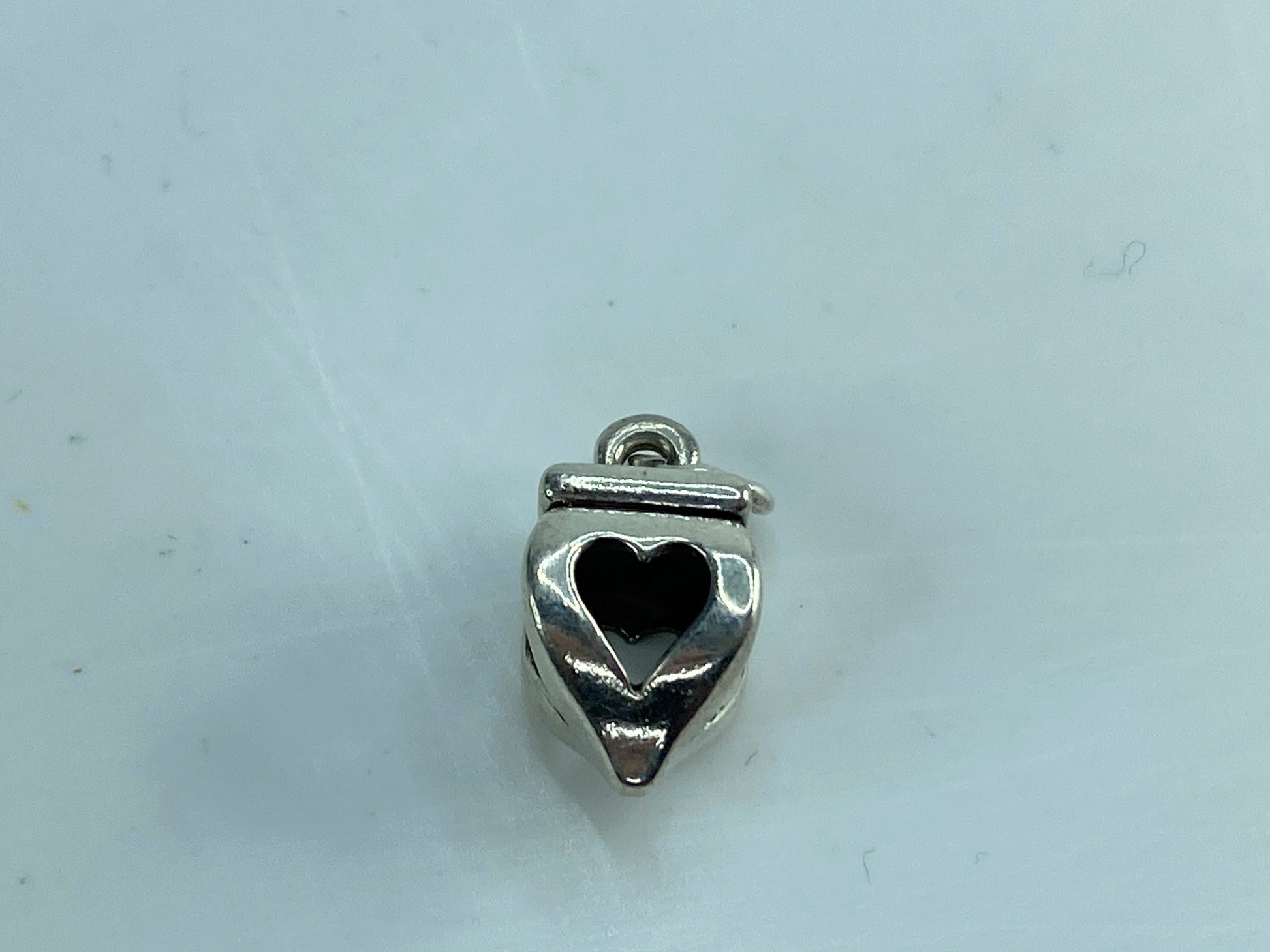 James Avery Finial Heart Charm /Pendant Retired Love Sweetheart Sterling JR591