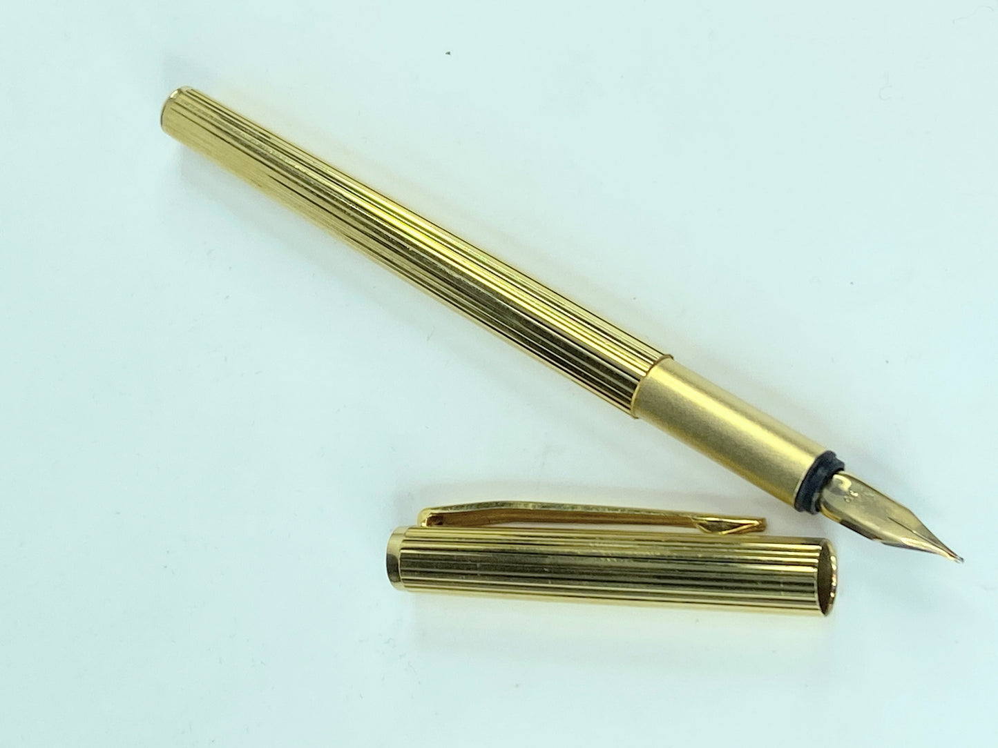 c1976 Montblanc Noblesse 23K gold plated Fountain pen 14K nib PE01