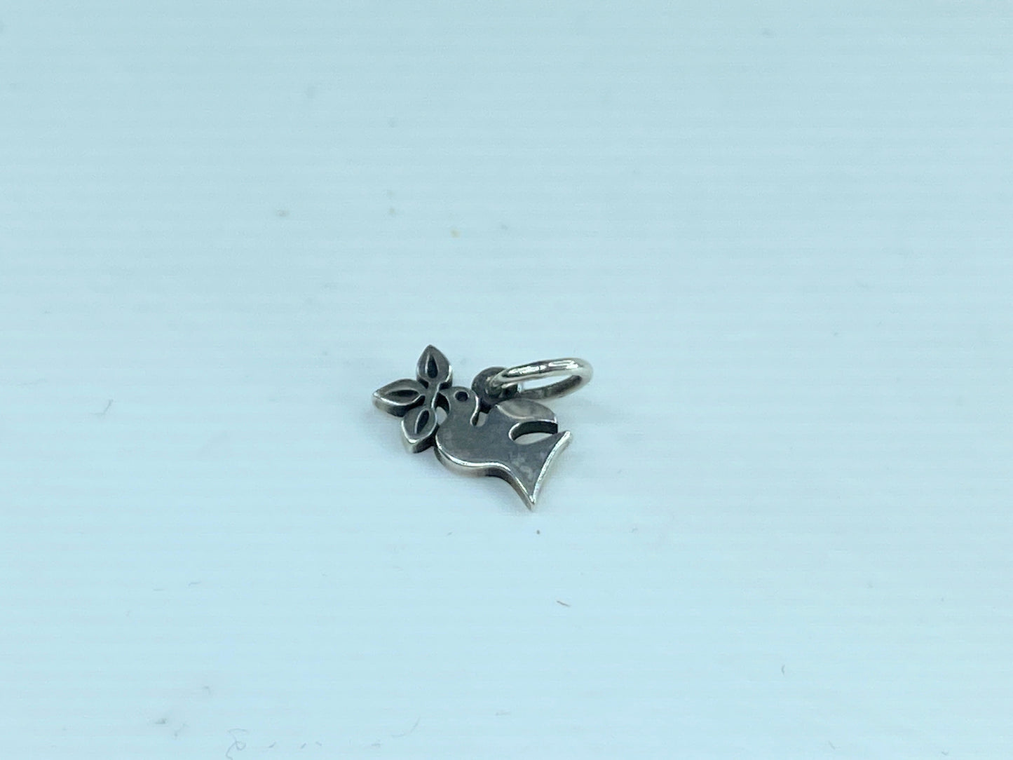 James Avery sterling silver La Paloma Charm with ring in box JR596